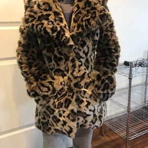 Beautiful Guess faux fur jacket
